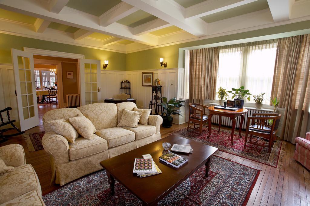 Springbank House Inn Sainte-Catherine Zewnętrze zdjęcie