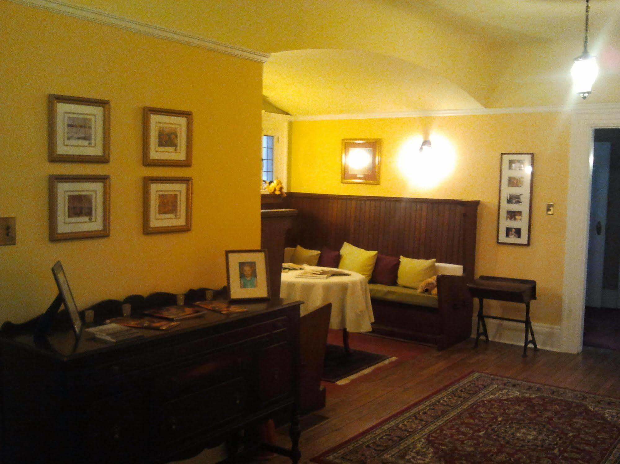Springbank House Inn Sainte-Catherine Zewnętrze zdjęcie